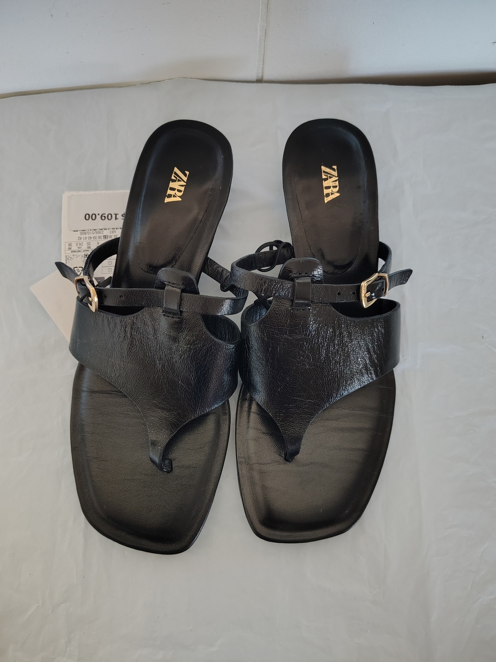 Zara Black Leather Buckle Toe-Thong Sandals